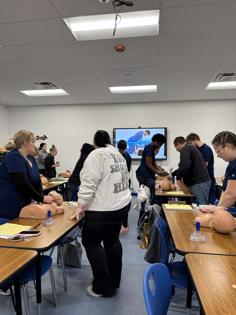 Phlebotomy students are learning CPR