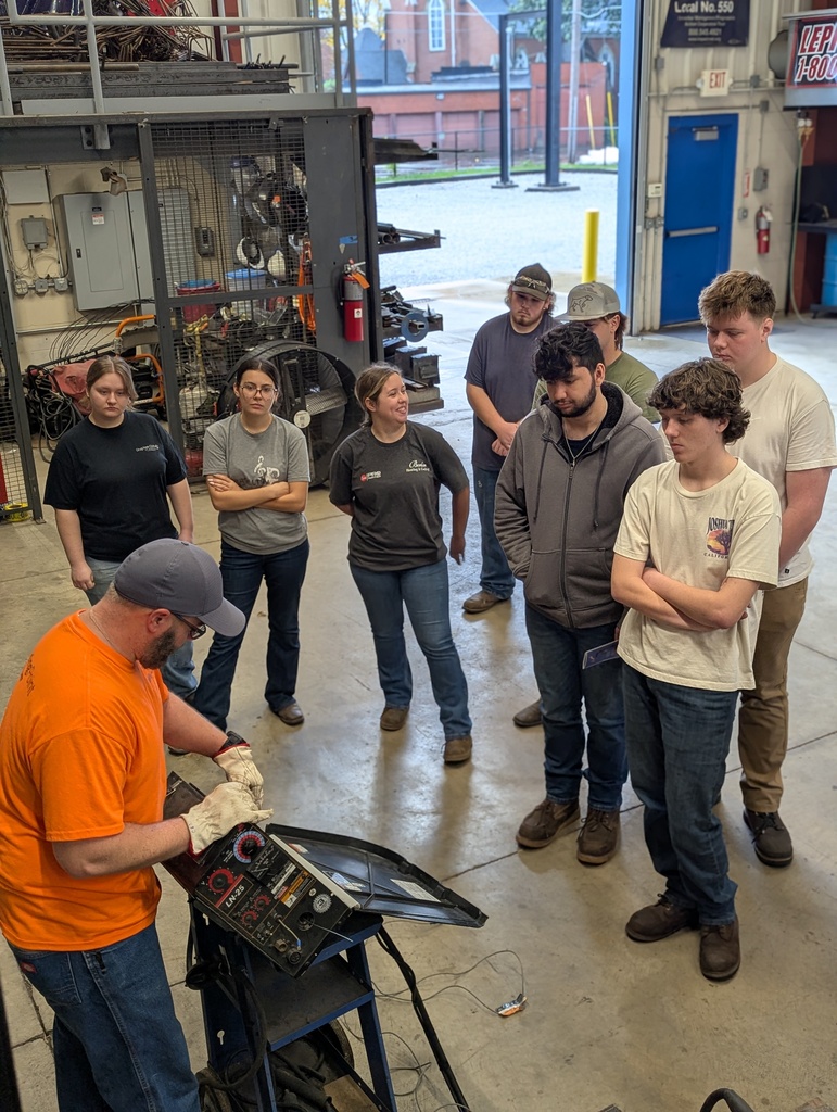 Welding visit to local 550
