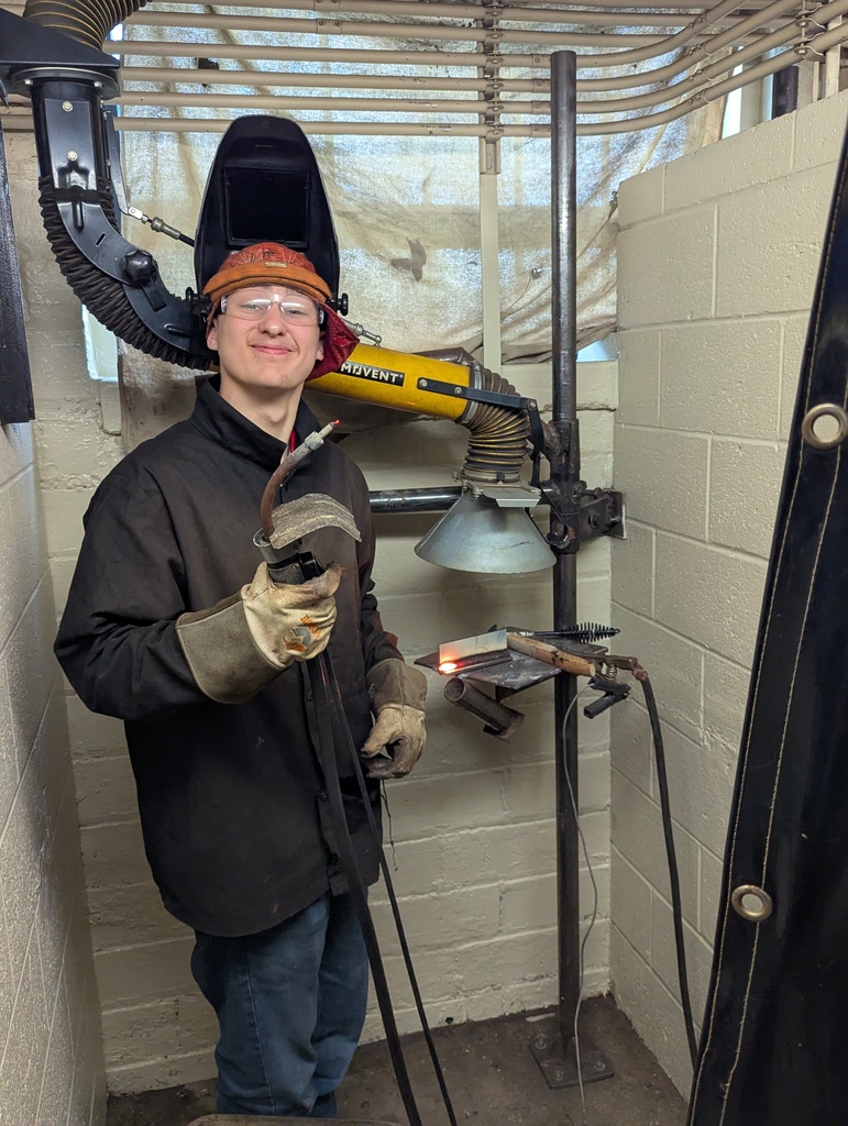 Welding visit to local 550