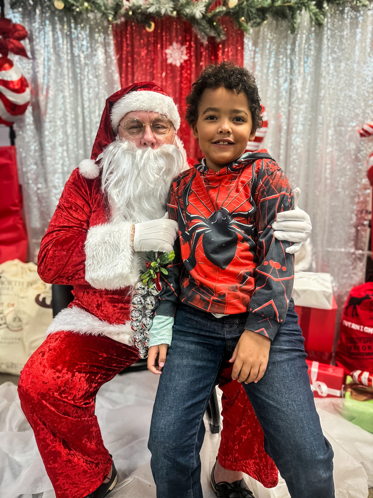 students at the HOSA Secret Santa posing