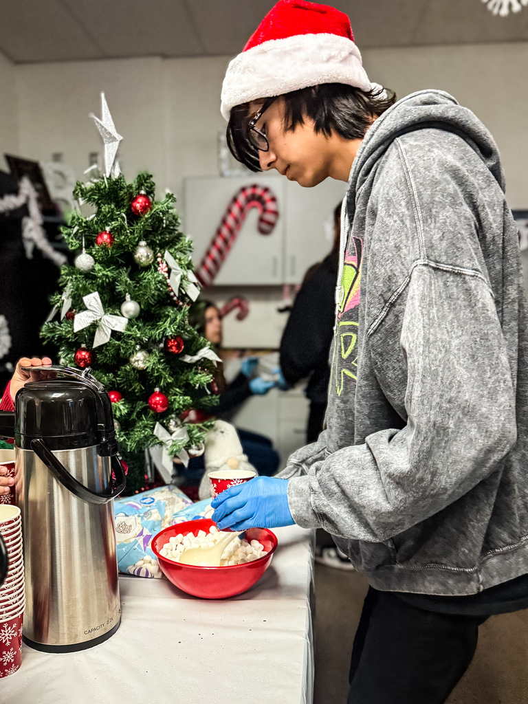 students at the HOSA Secret Santa posing