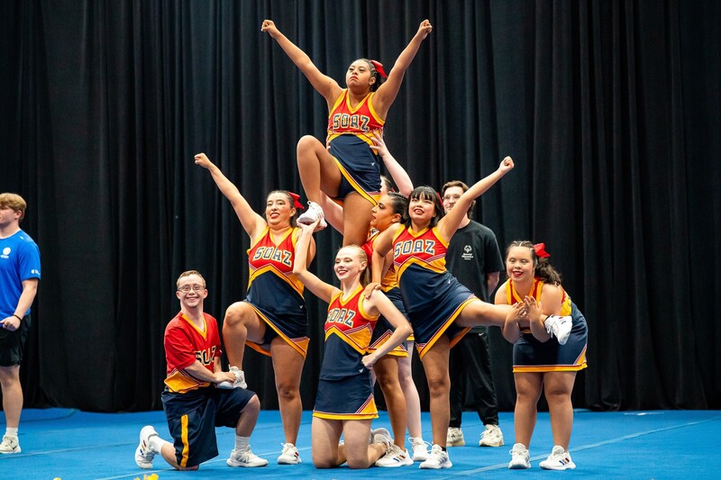 Team AZ doing their pyramid lift