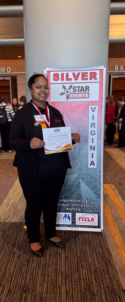 Rayona Barbour 3rd-Place Silver Medal in the Teach or Train Event