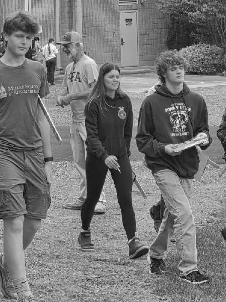 Students competing in the State Forest Contest at Mountain Gateway Community College