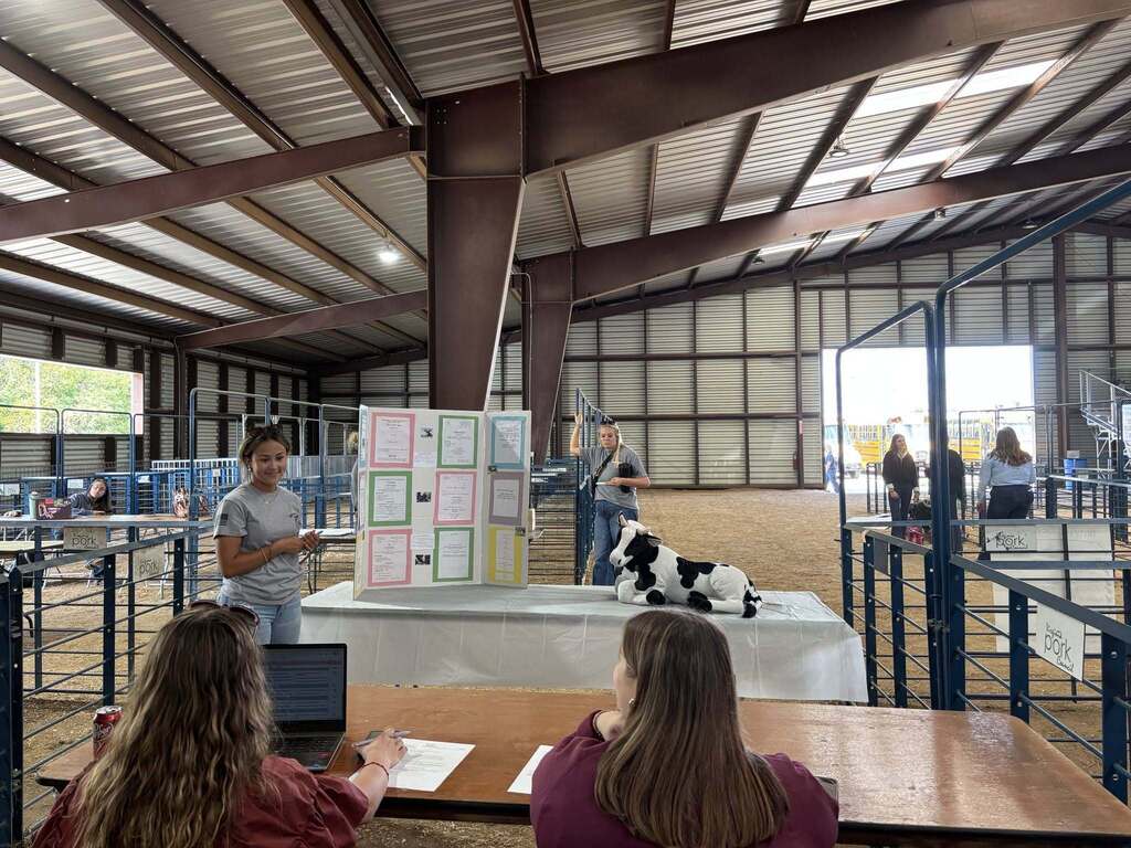 Skylar Saulisbury competing in the Agriscience Demonstration Contest