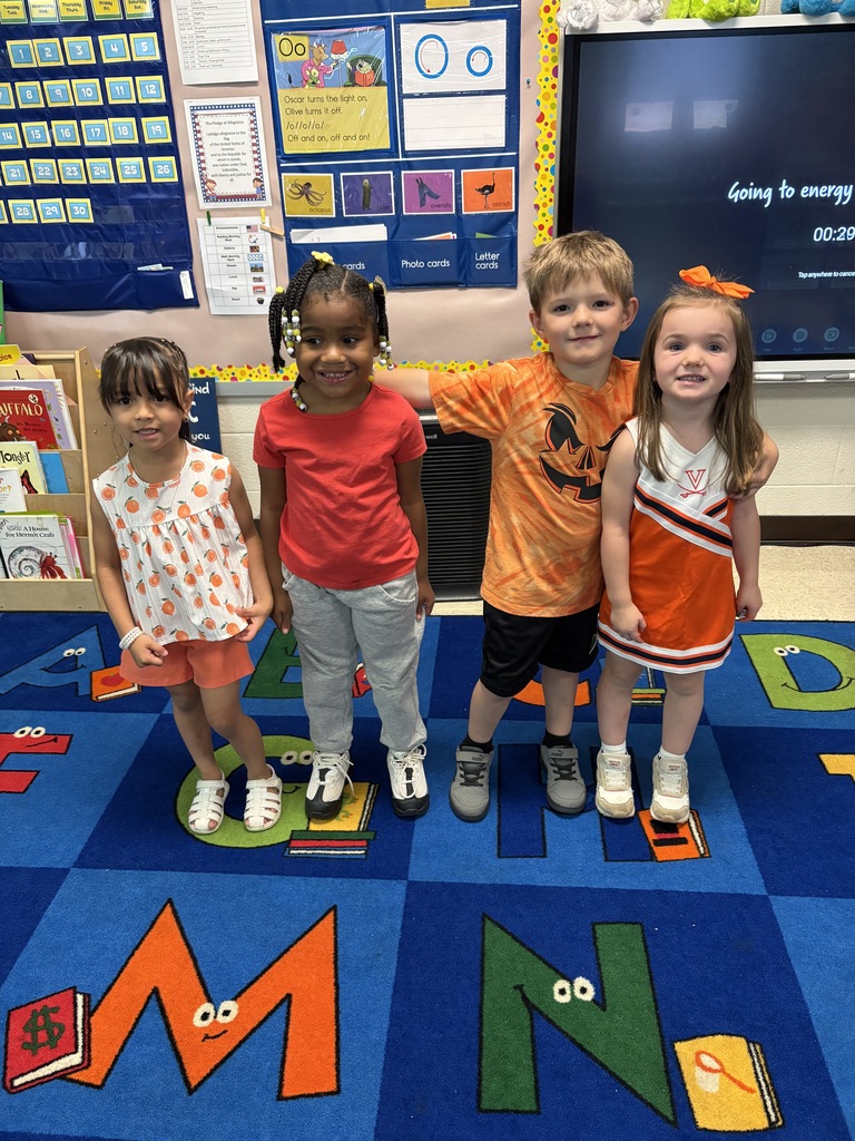 Our Little Knights wore the color orange for our "orange" learning spirit day!