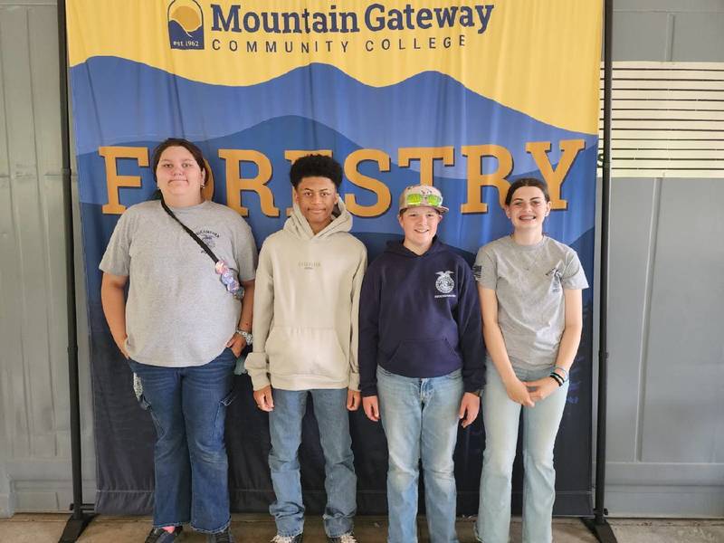 Middle School FFA Team: Sage Gross, Nekhi Whitehead, Brantley Mills, Ashlyn Bryant 