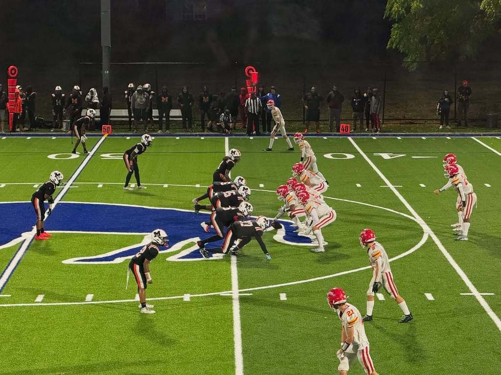 Football Play Mckinley vs Williamsville East