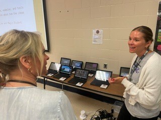Prompt Pioneers Day Room with Peple Interacting