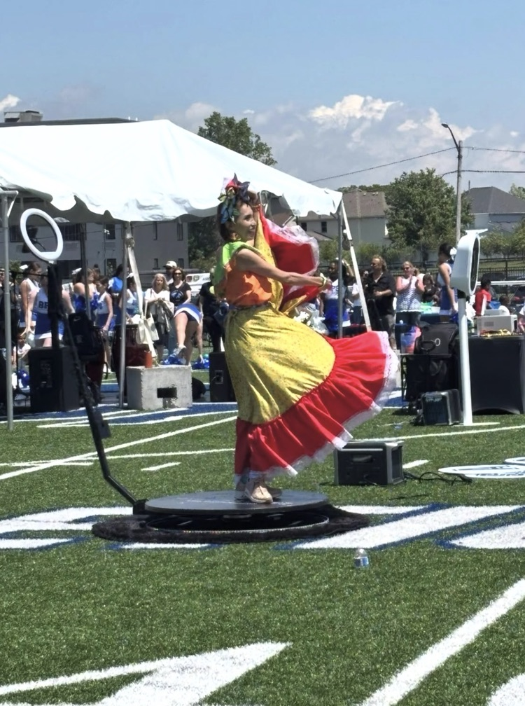 person dancing on a 360 camera platform