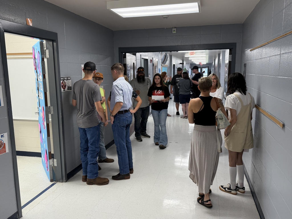 Students in hallway talking