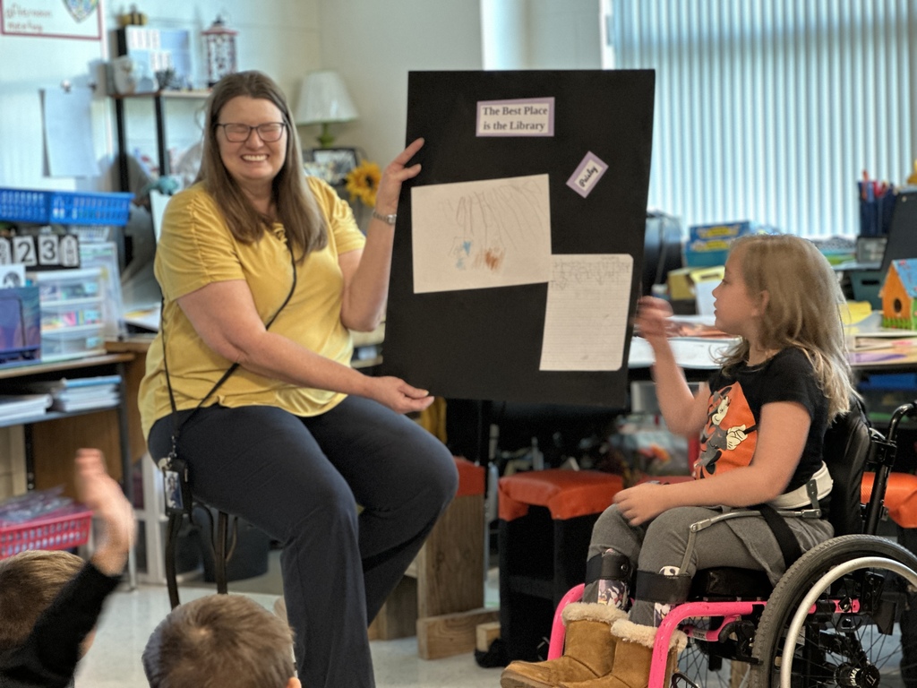 Paisley presenting her favorite place.