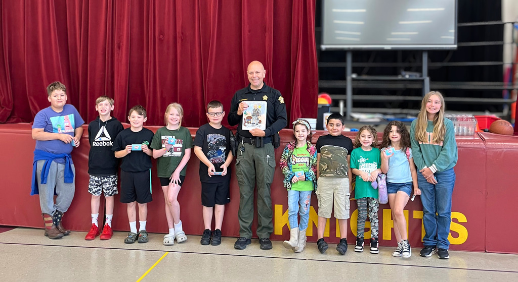 Deputy Summerville with our Knights
