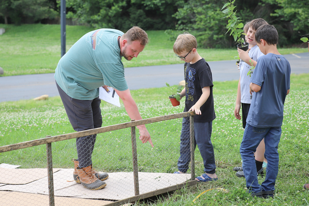 CES Pollinator Garden: Picking out spots to plant