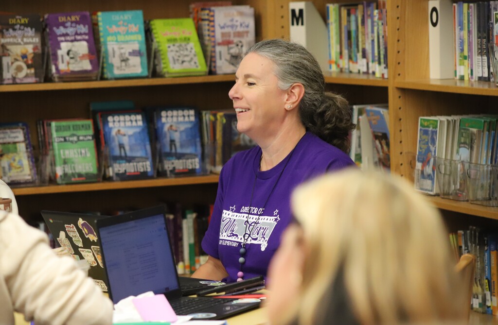 Bullitt Day: Staff members are back to school and getting ready for students to return