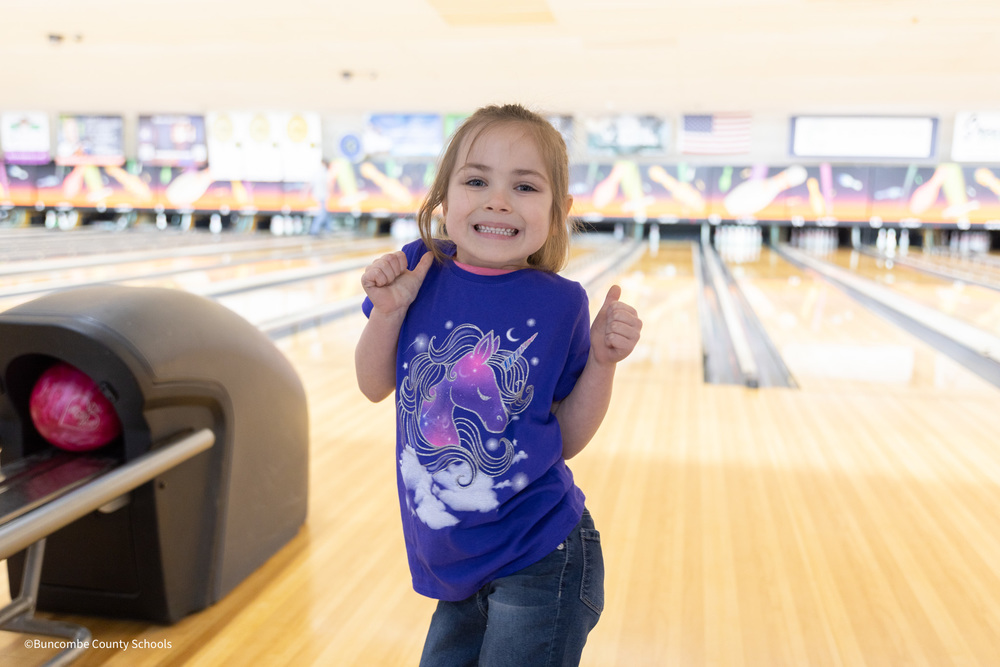 BCSVA Students Strike Up Fun And Connection At Sky Lanes Bowling Event