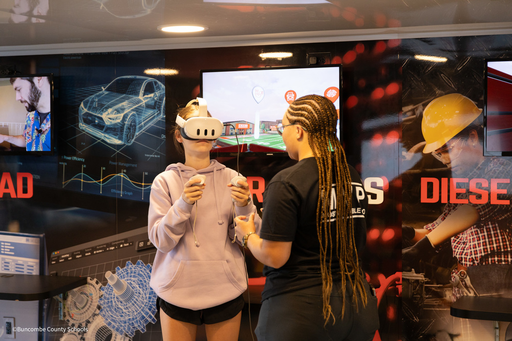 Student using VR Headset to practice drilling