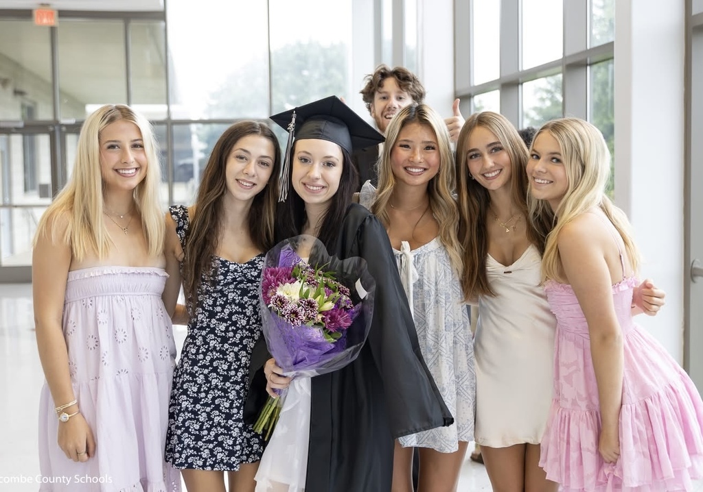 Congrats to our Summer Graduates!