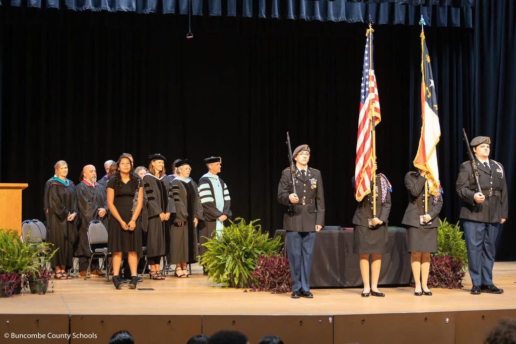 Congrats to our Summer Graduates!