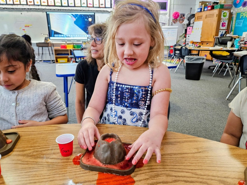 First grade setting snacks and simulation