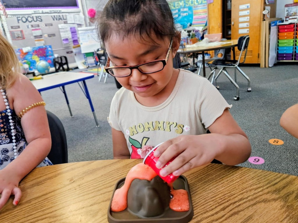 First grade setting snacks and simulation