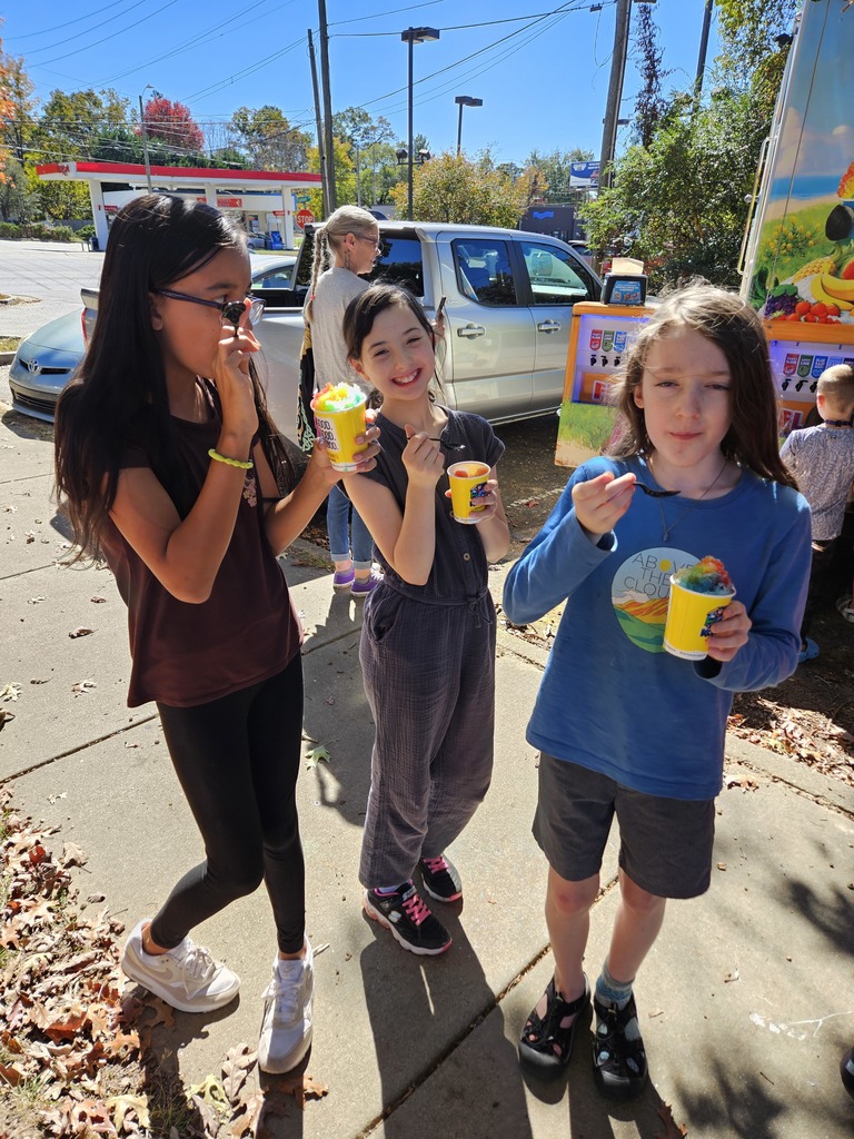 Zaniac and Kona Ice Day!