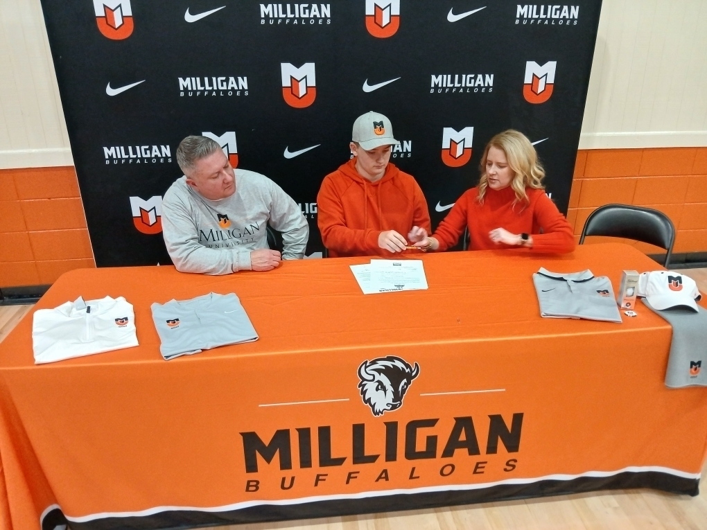 Carson signing with Milligan University