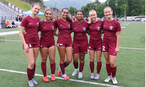 photo of 5 senior warlassie soccer players