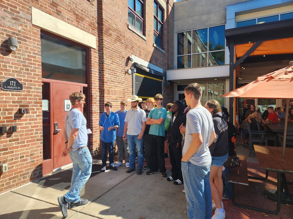 On October 15th, BCCI students toured White Labs to learn about careers in the fermentation and yeast production industry, including operations, lab technician (quality control), logistics, and engineering.