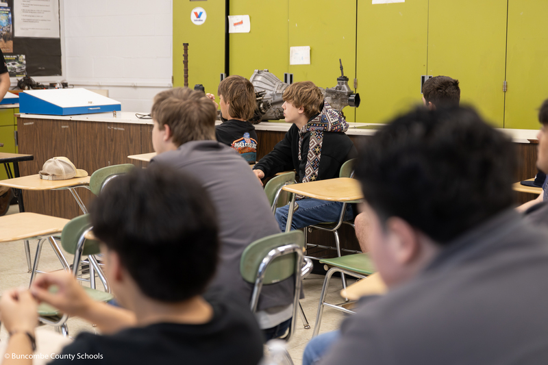Students listening to the guest speakers. 