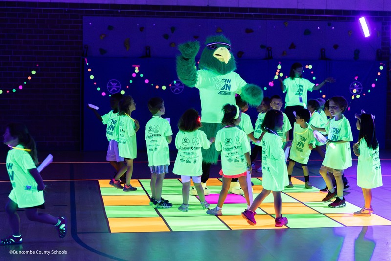 haw creek hawk dances with students
