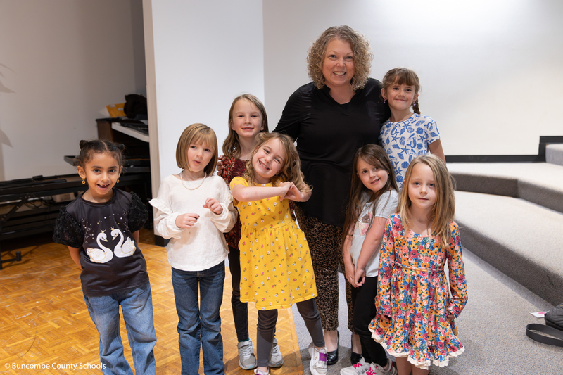 Kelly Owen with a group of students. 