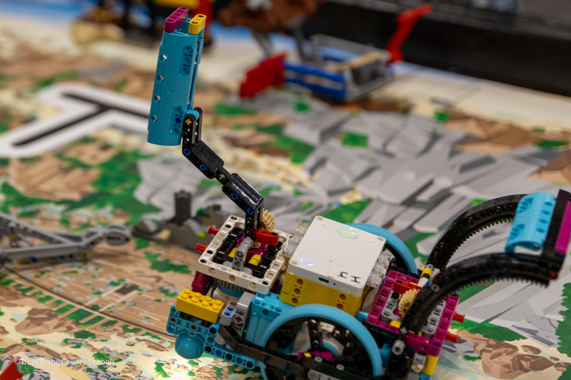 A LEGO robot creation on the table