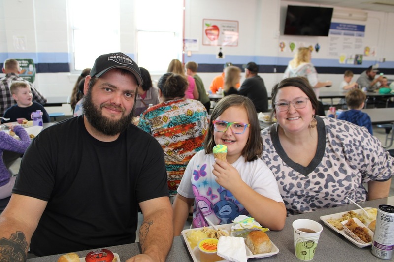 Thanksgiving Meal 25 First and Second Grade