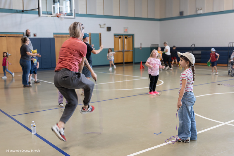 parent and student jump roping
