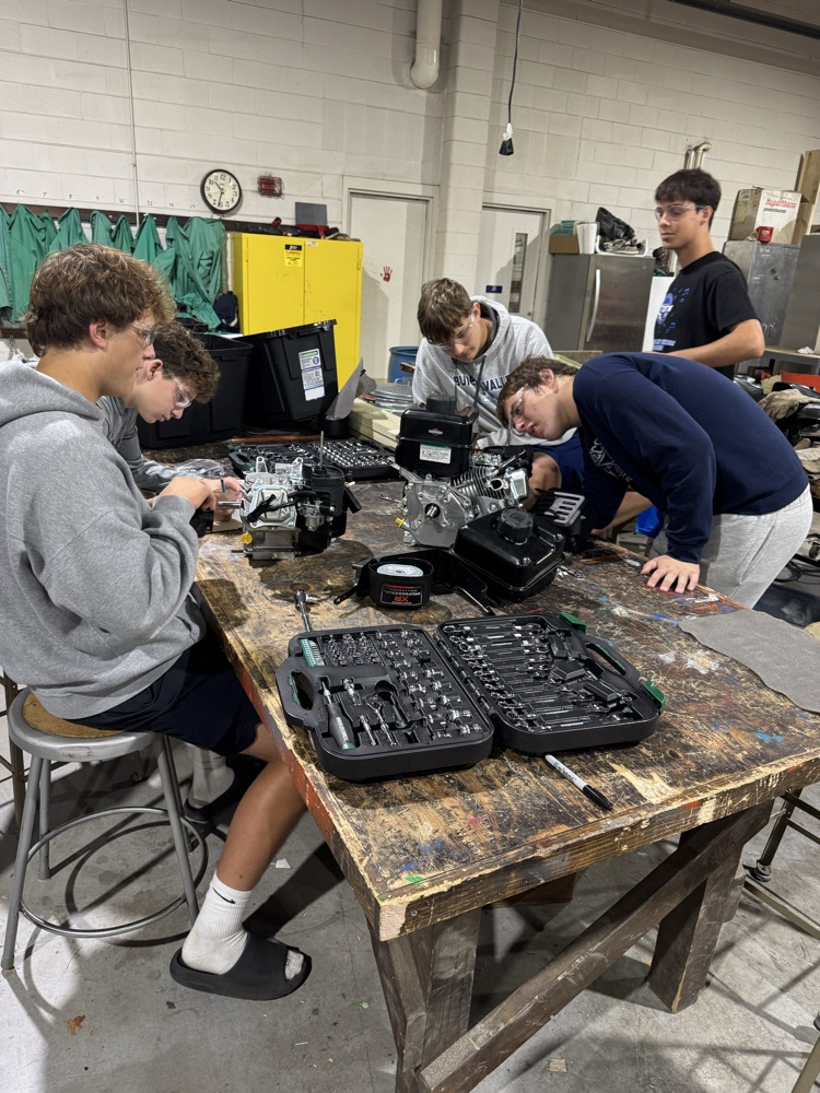 Ag Mech students have been spending the last few weeks learning about engines and how they work. They have torn apart small engines and will start rebuilding them next week! 
