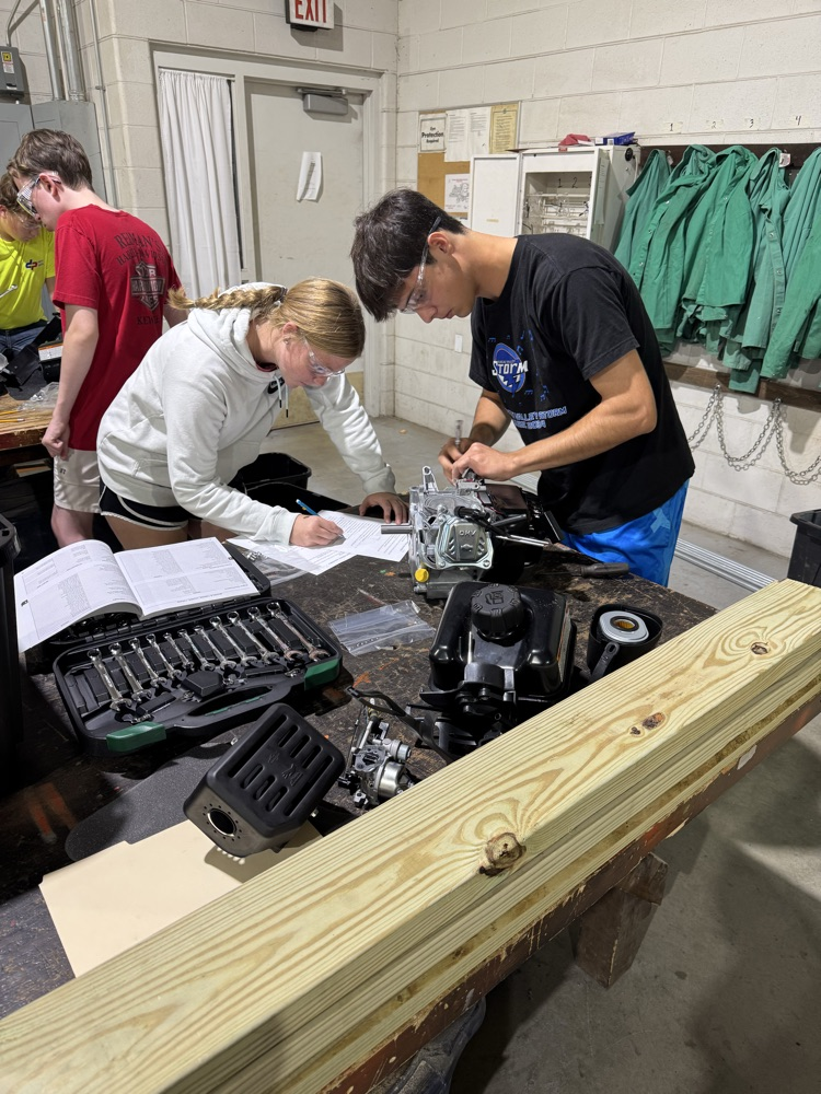 Ag Mech students have been spending the last few weeks learning about engines and how they work. They have torn apart small engines and will start rebuilding them next week! 