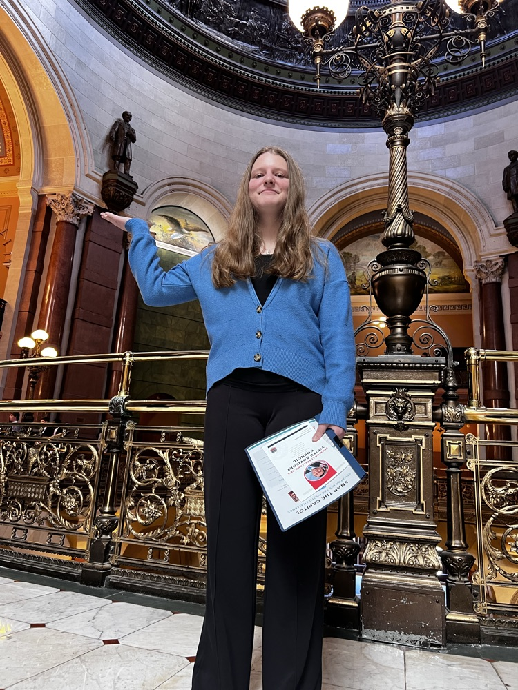 photo challenge through current capital building