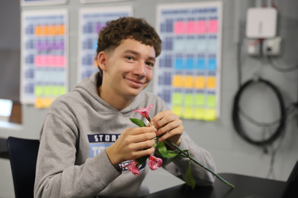 The Horticulture classes have been learning about plant anatomy and reproduction.  They got to learn hands-on this past week by dissecting flowers and cross-pollinating! 