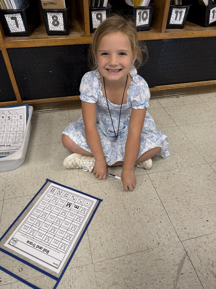 Mrs. Montgomery's kinder class is launching their ELA centers! Hands-on learning keeps our little readers engaged, moving, and having fun as they build a strong foundation for reading 📚