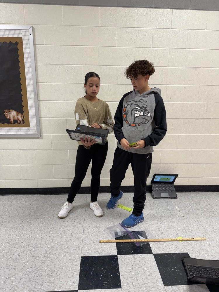 students measuring