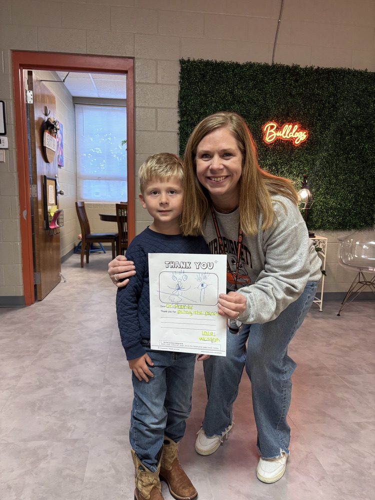 While learning about community workers, Mrs. Skinner’s class made letters to the community workers of their choice at our school. They delivered their letters to them today and said thank you for all that they do to make our school great!