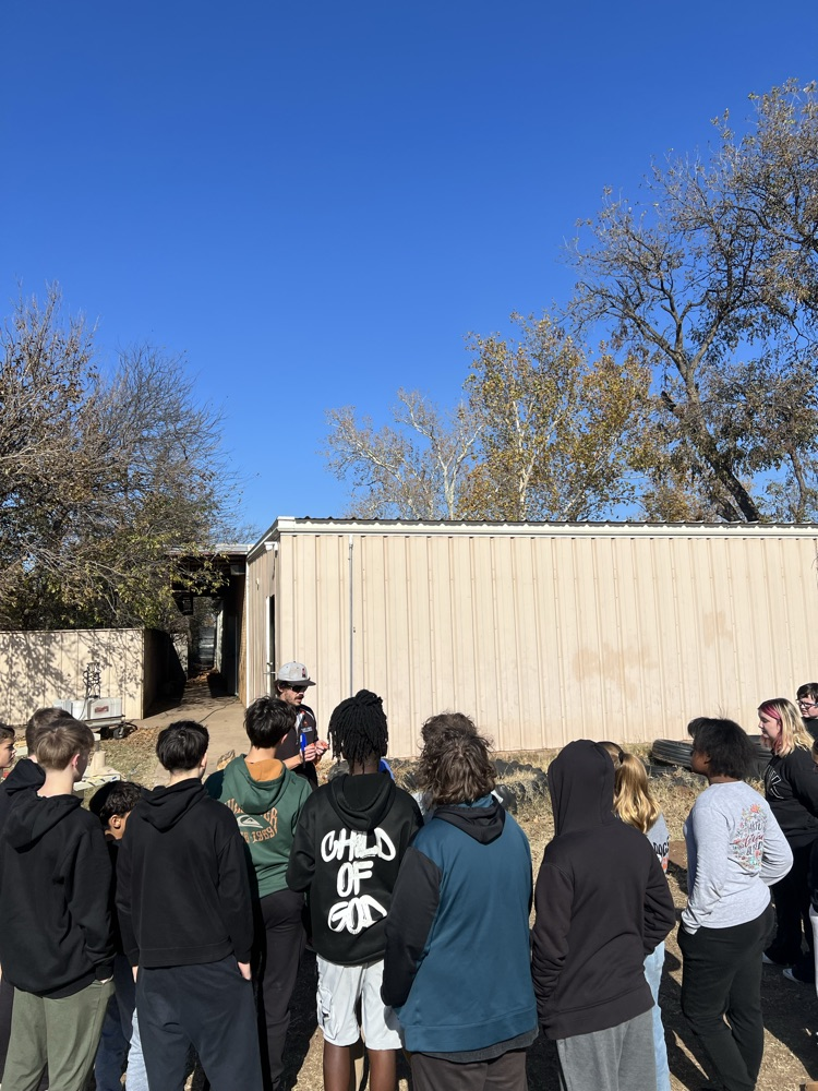 Outdoor Education classes took advantage of the great weather today by learning about how to safely build and extinguish a campfire. Then they enjoyed s'mores! 