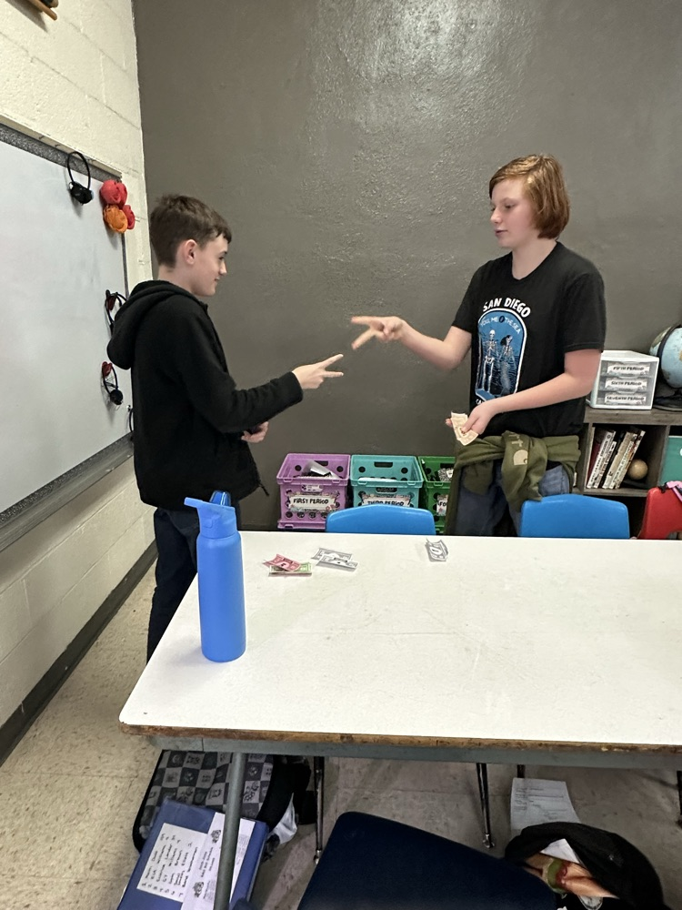 students playing part, tock, scissors