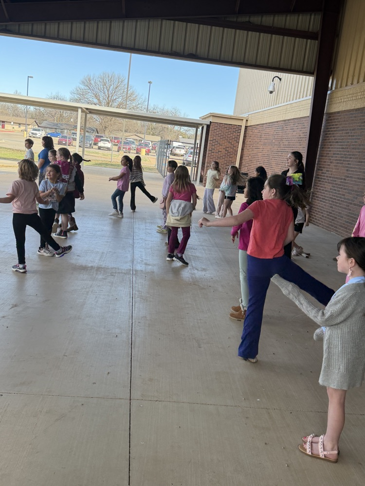 Second graders enjoyed the BHS Babes coming to teach them a dance at recess today!