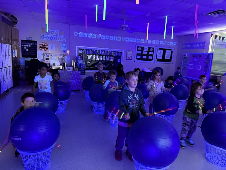 Glow party + DrumFit = the BEST kind of cardio! 💜🥁✨