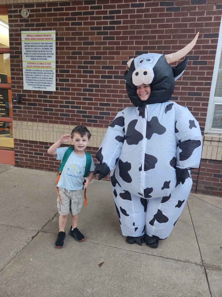 cafeteria celebrates March milk month