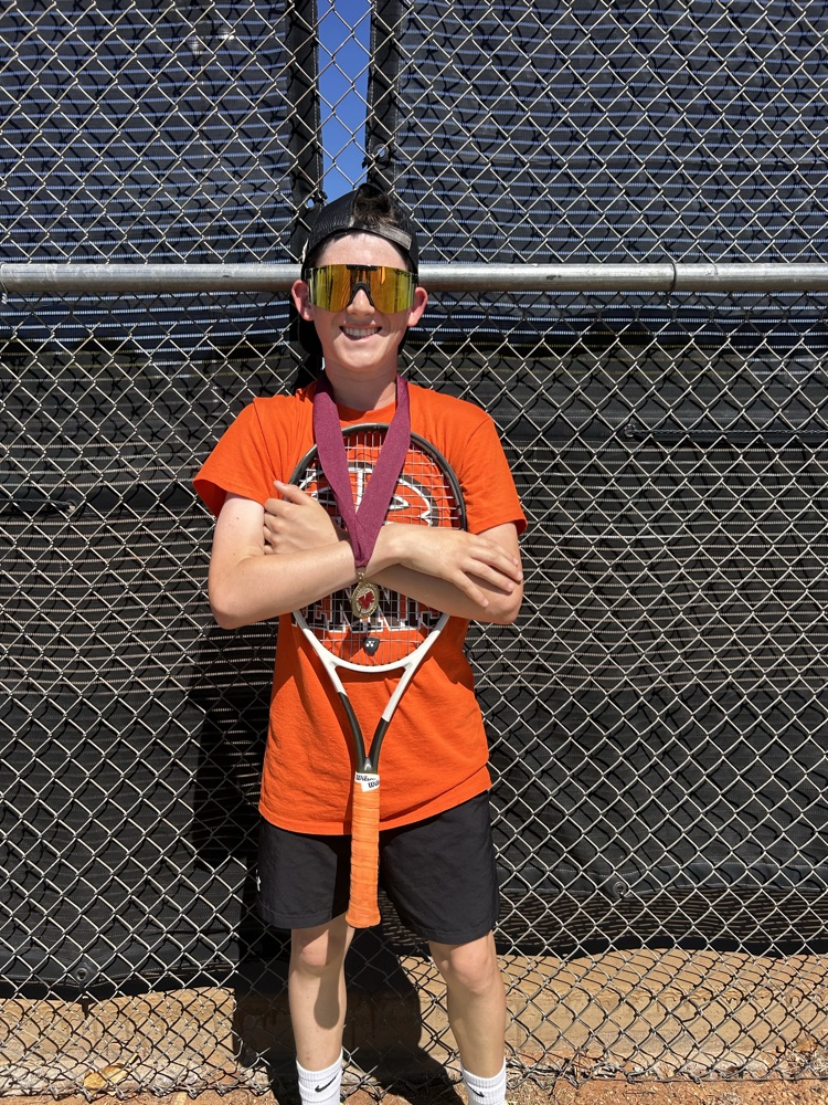 tennis team medalist