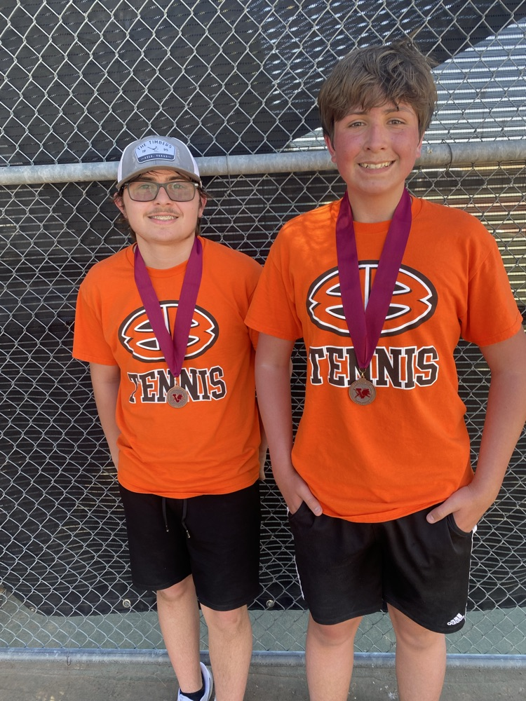 tennis team medalist