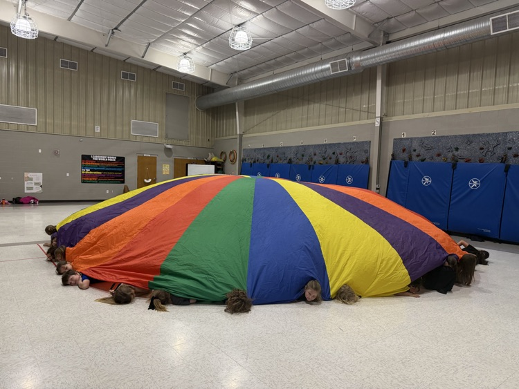 Double classes = DOUBLE the energy 😅 Loco-Mo + PE was a whole workout for ALL of us 🧡